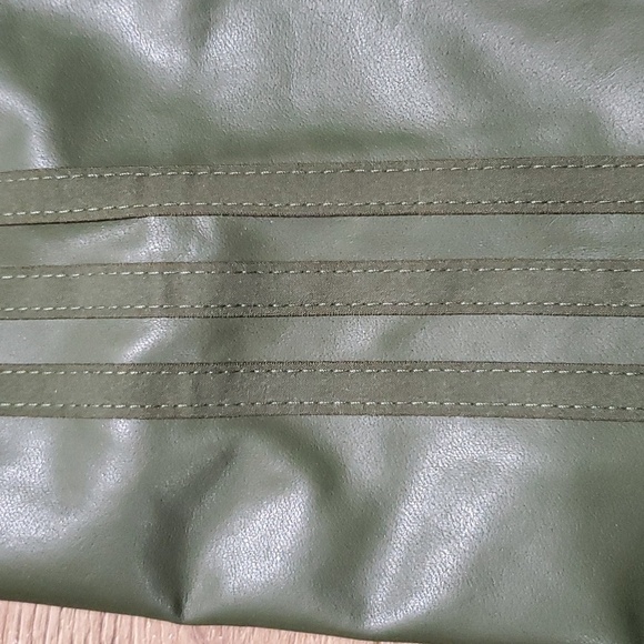 Adidas x ivy park NWT vegan faux leather wild pine green midi skirt - Picture 13 of 16